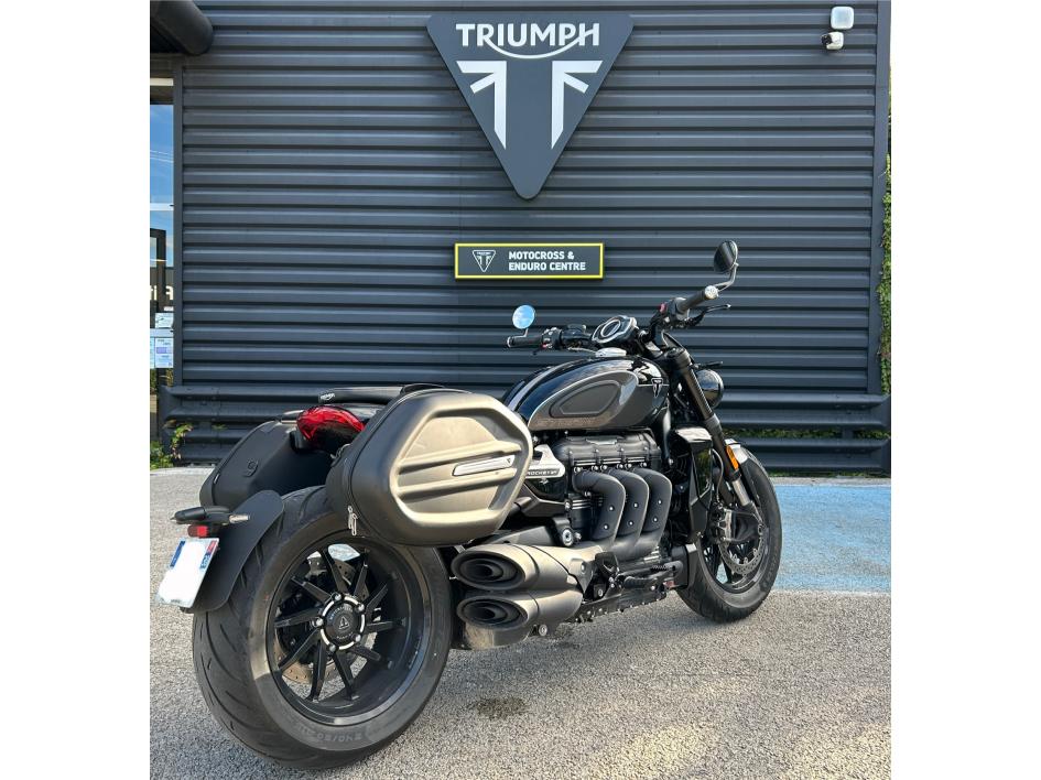 TRIUMPH ROCKET 3 R STORM