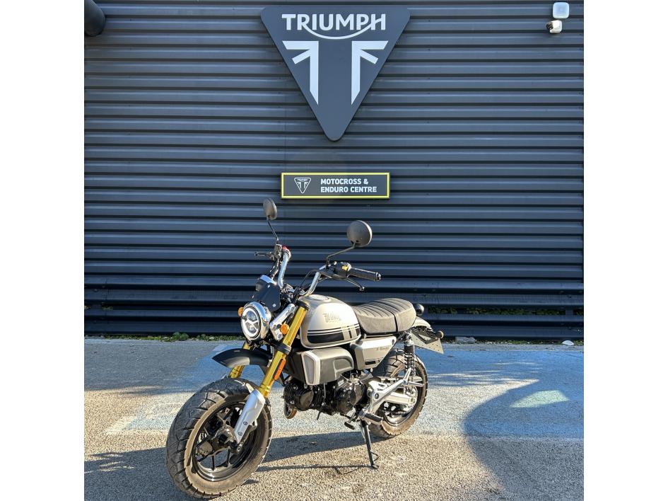 BLUROC MOTORCYCLE X BONGO