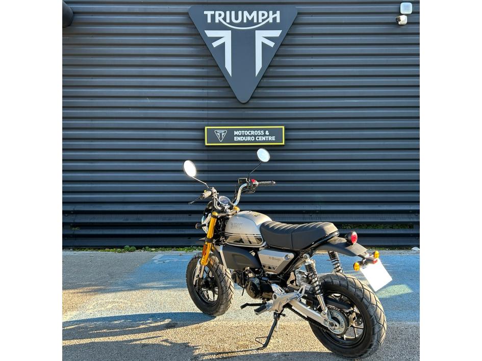 BLUROC MOTORCYCLE X BONGO