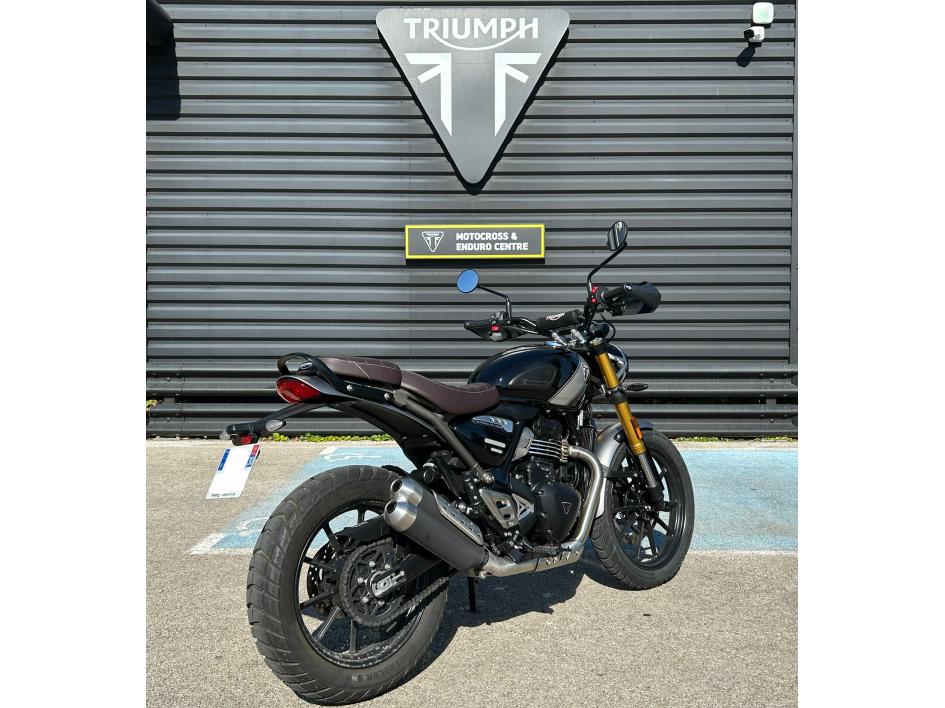 TRIUMPH Scrambler 400 X