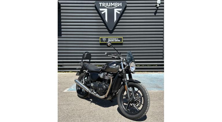 TRIUMPH STREET TWIN  900