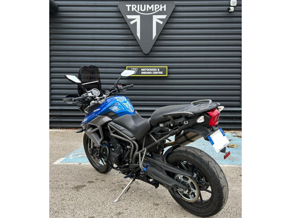 TRIUMPH TIGER 800 XRX
