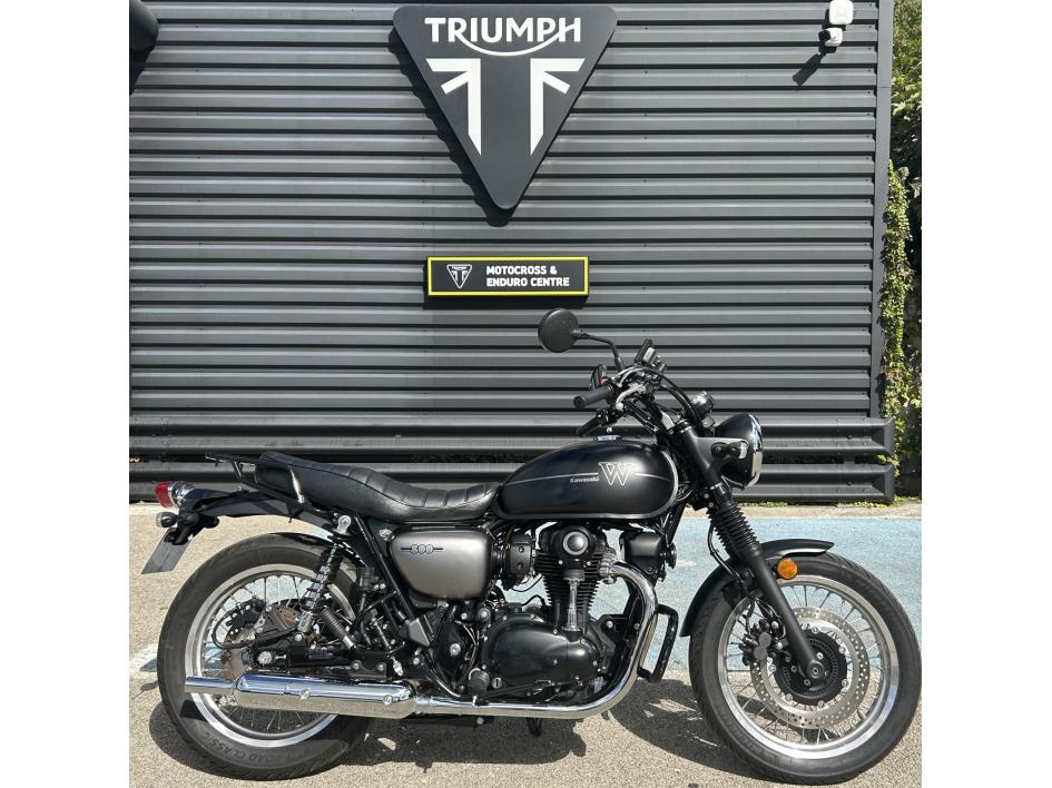 KAWASAKI W800
