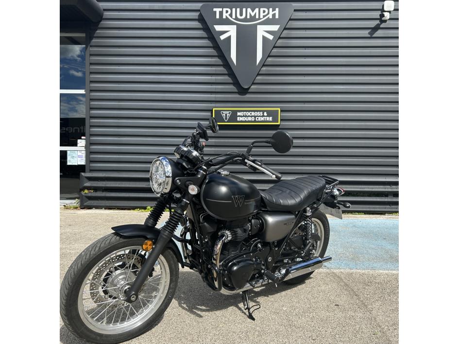 KAWASAKI W800