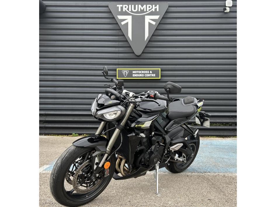 TRIUMPH STREET TRIPLE 765 RS