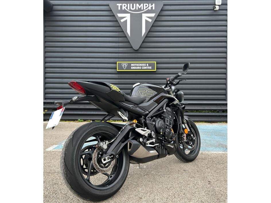 TRIUMPH STREET TRIPLE 765 RS