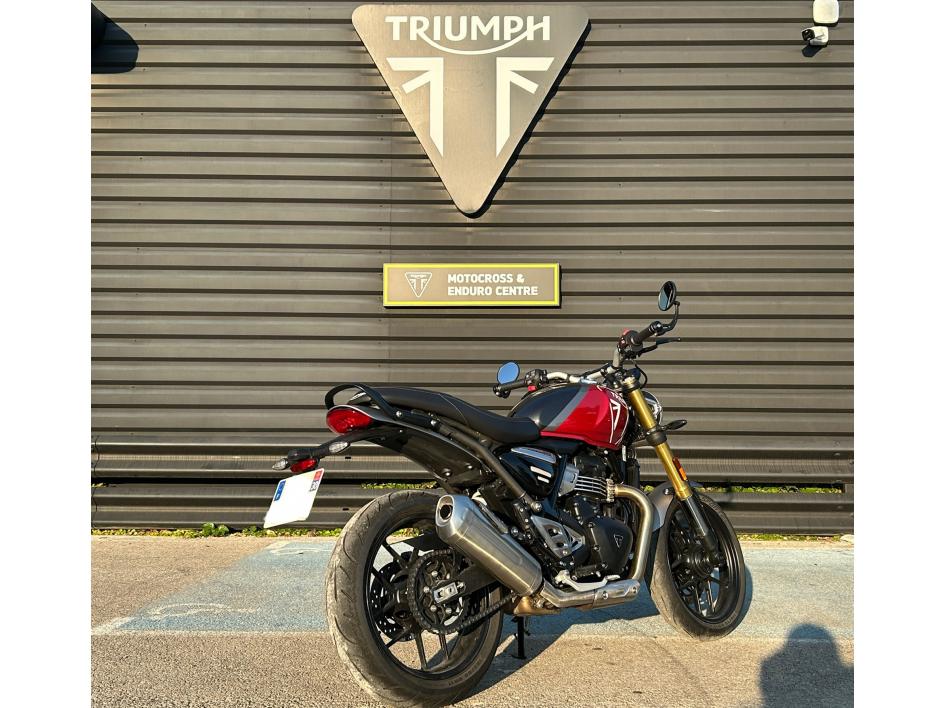 TRIUMPH SPEED 400