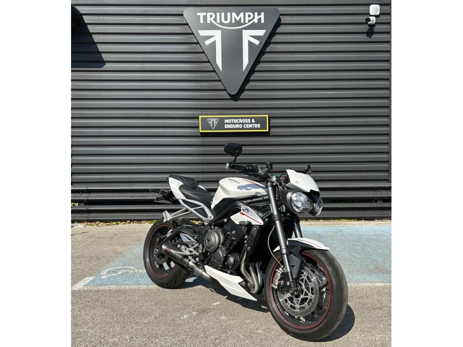 TRIUMPH STREET TRIPLE 765 RS