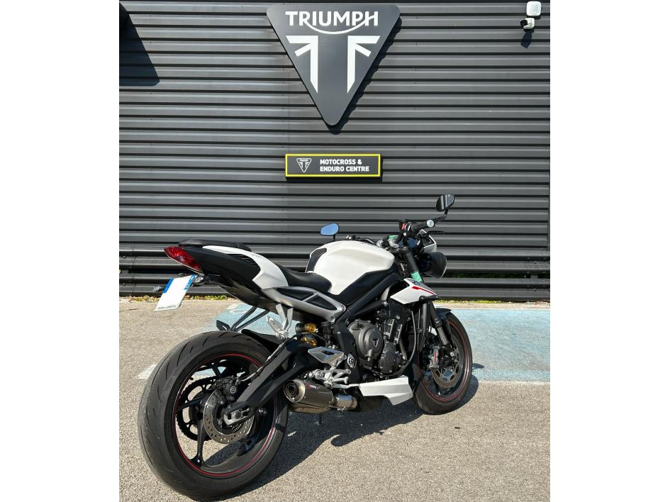 TRIUMPH STREET TRIPLE 765 RS
