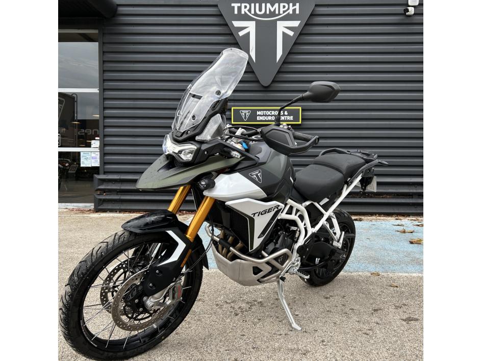 TRIUMPH TIGER 900 RALLY PRO