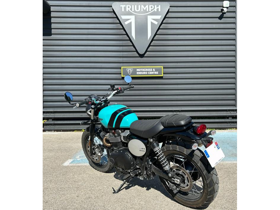 TRIUMPH SCRAMBLER 900