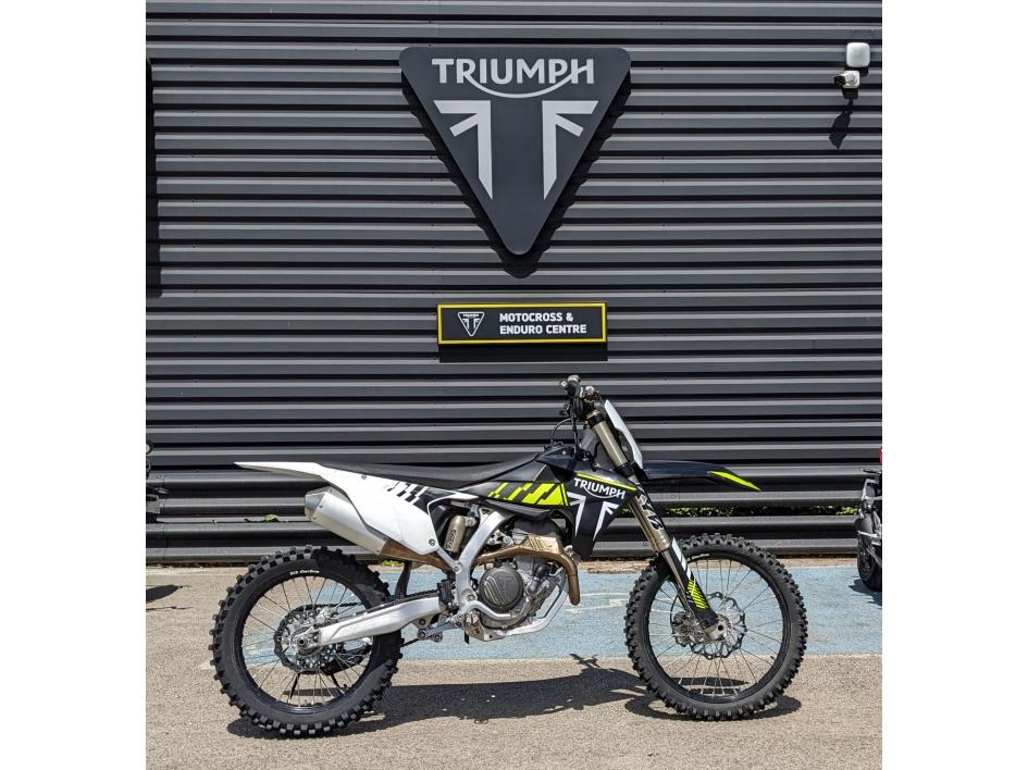 TRIUMPH TF 250-X