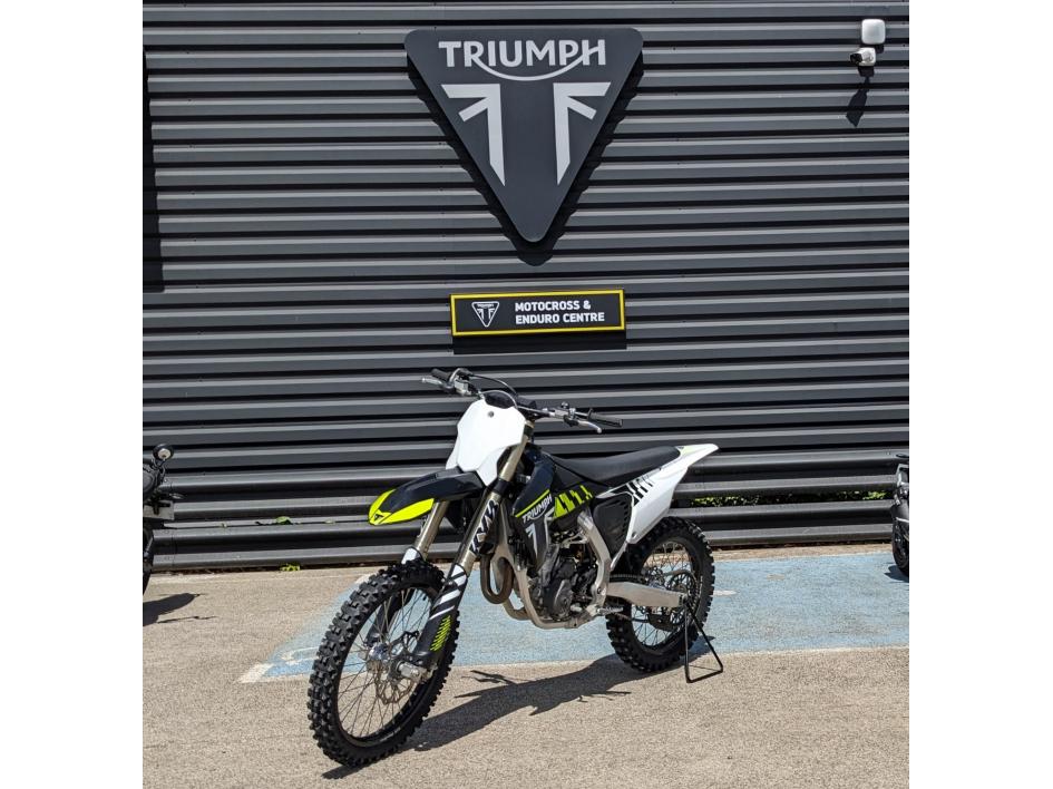 TRIUMPH TF 250-X