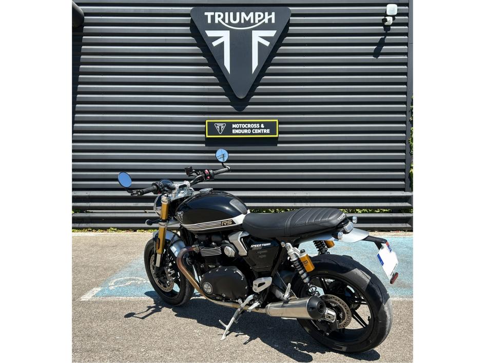 TRIUMPH SPEED TWIN 1200 RS