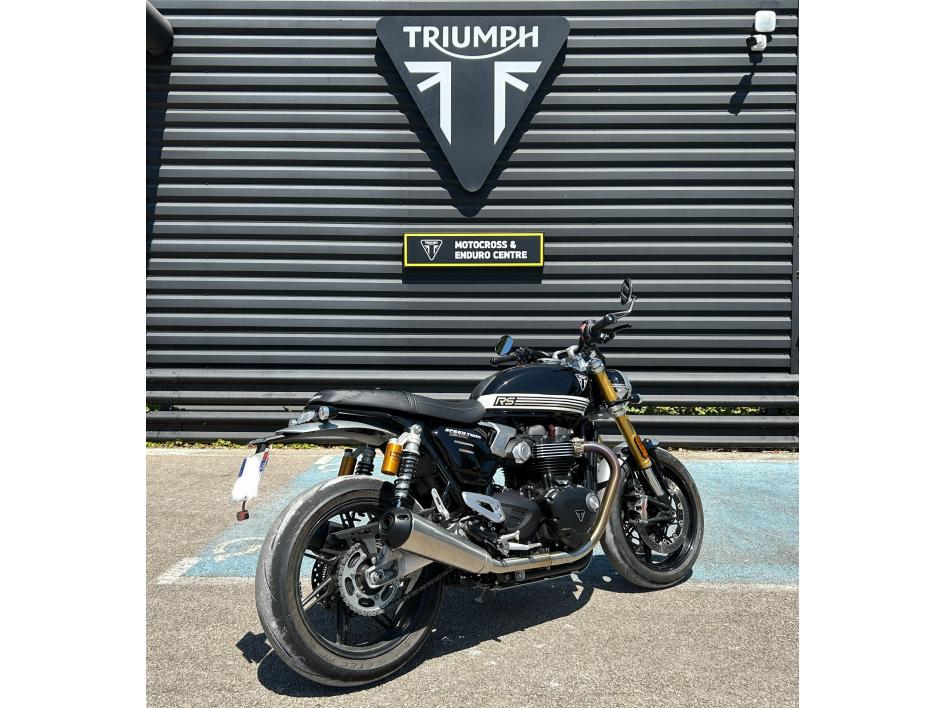 TRIUMPH SPEED TWIN 1200 RS