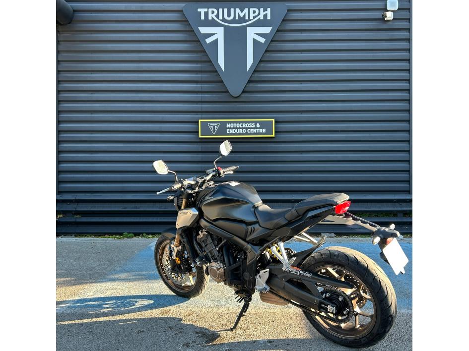 HONDA CB 650 R